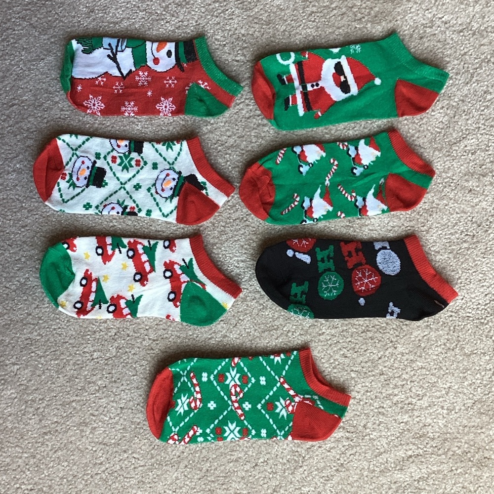 Festive Holiday Ankle Socks Set - Multicolor